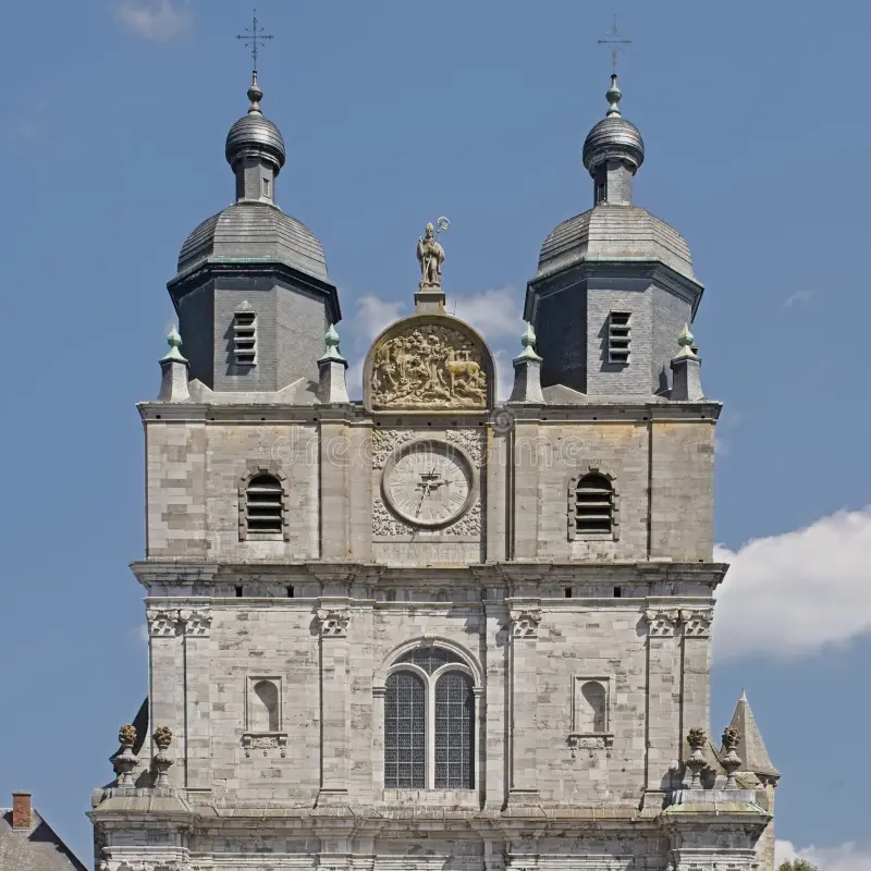 detail front facade saint hubert basilica luxembourg belgium detail front facade medieval saint hubert 194637355 | Taxi-Marche-Libramont, Votre service taxi 24H/7J
